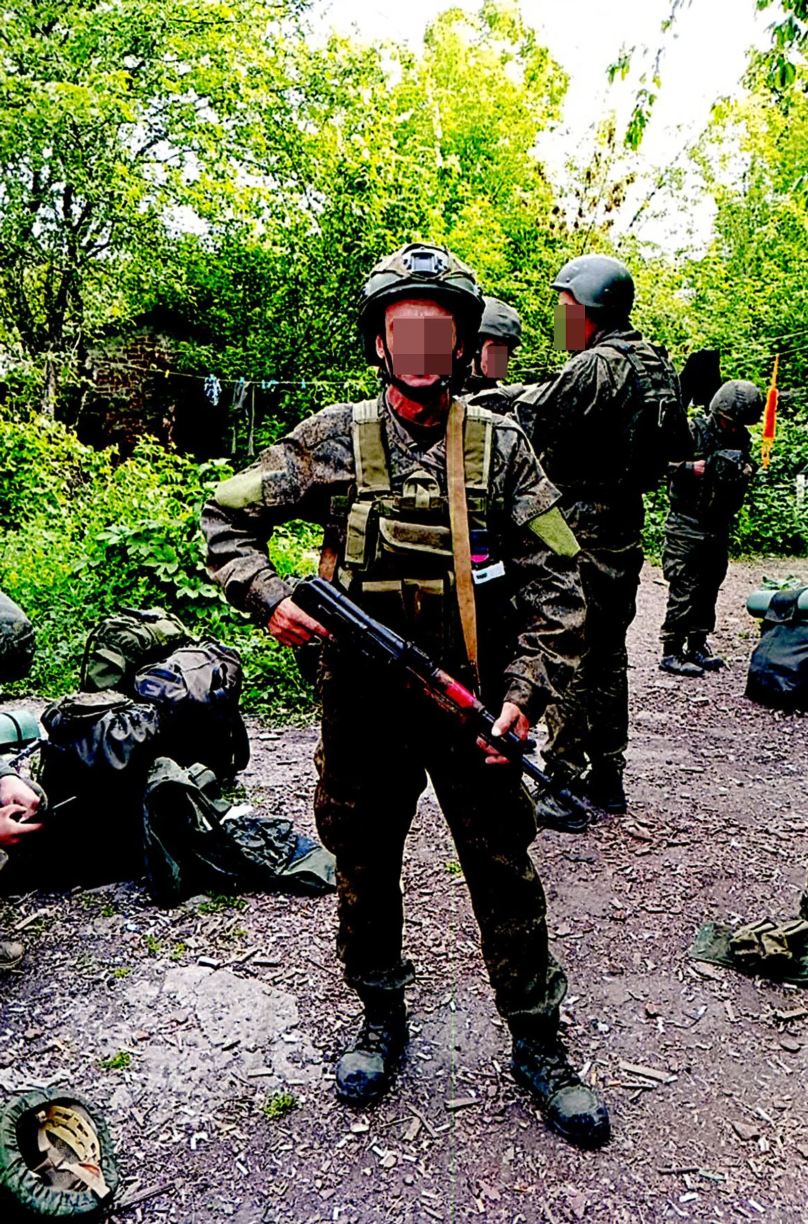 Боец из Мишкинского района с позывным «Егорка» приехал в краткосрочный отпуск