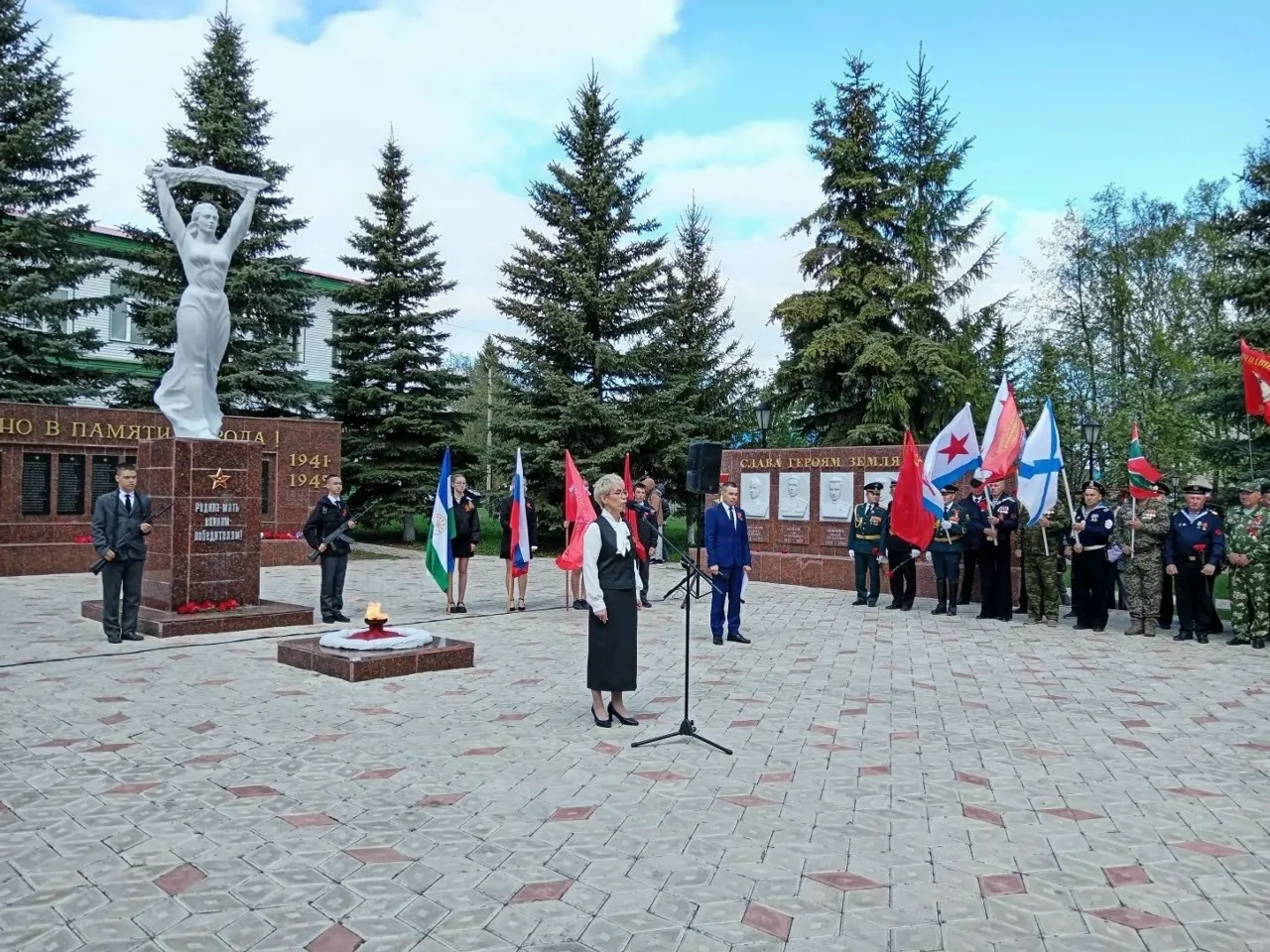 В Мишкино отпраздновали 81-ю годовщину Победы в Великой Отечественной войне