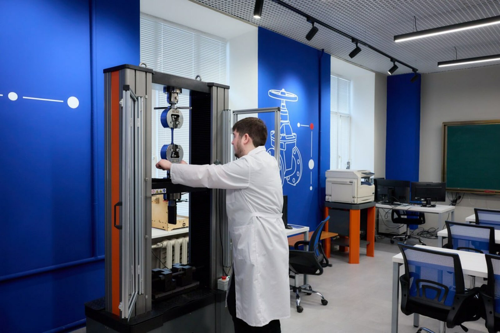 Вуз-резидент Межвузовского кампуса Уфы открыл современную лабораторию