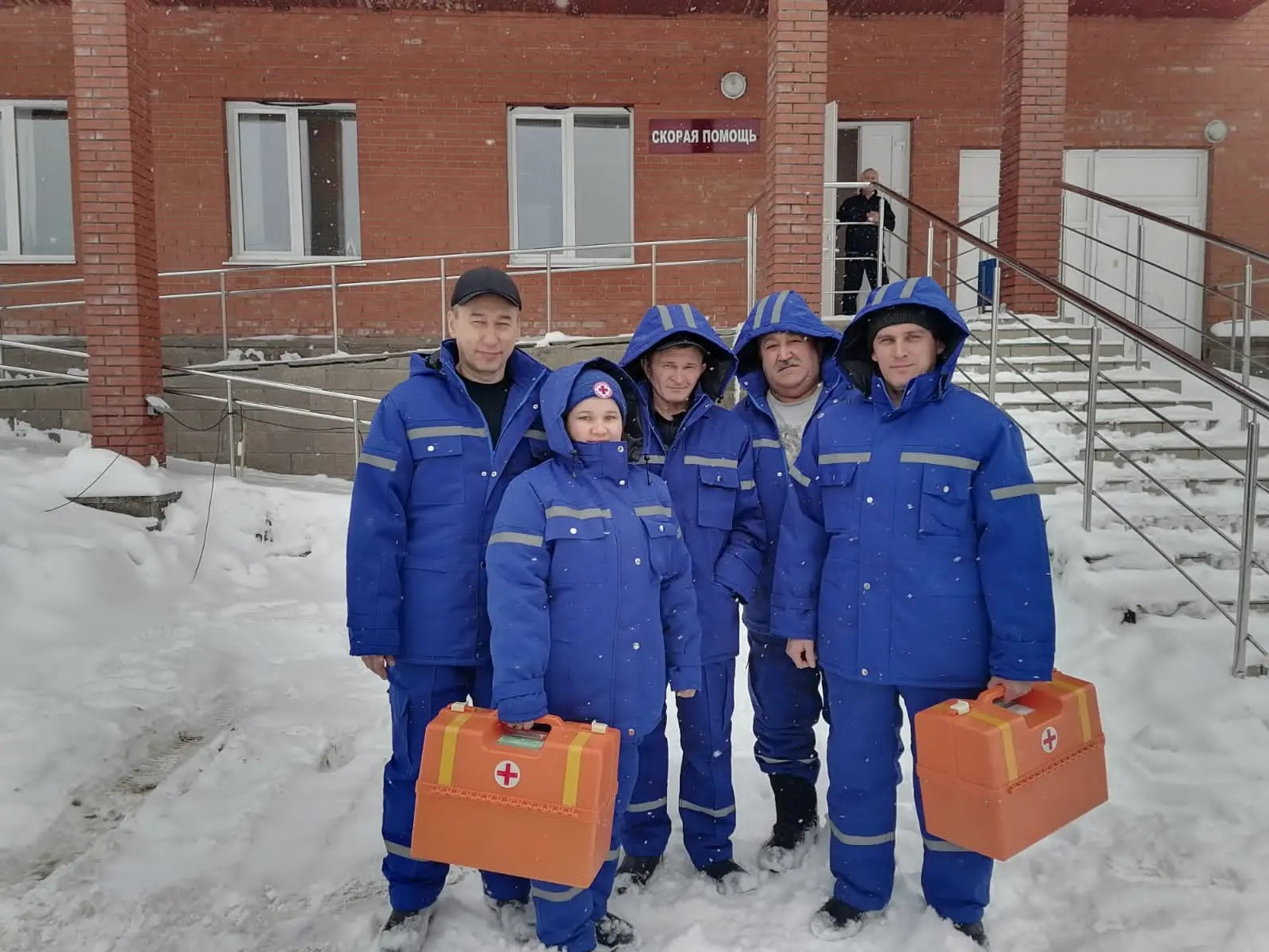 Мы беседовали с бригадиром службы Скорой помощи с. Мишкино Владиславом Яваевым