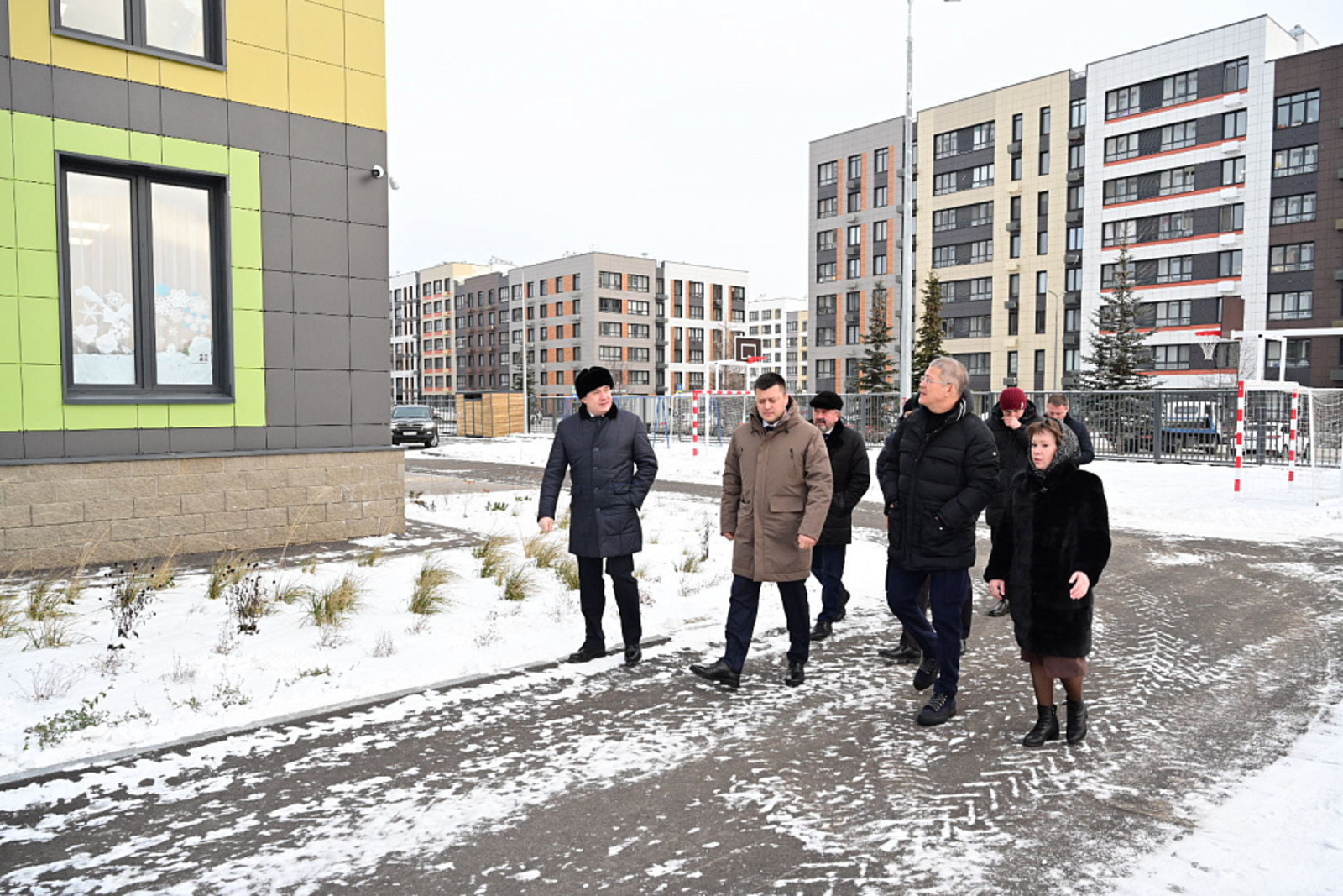 Радий Хабиров посетил новый детский сад в микрорайоне «Цветы Башкирии»