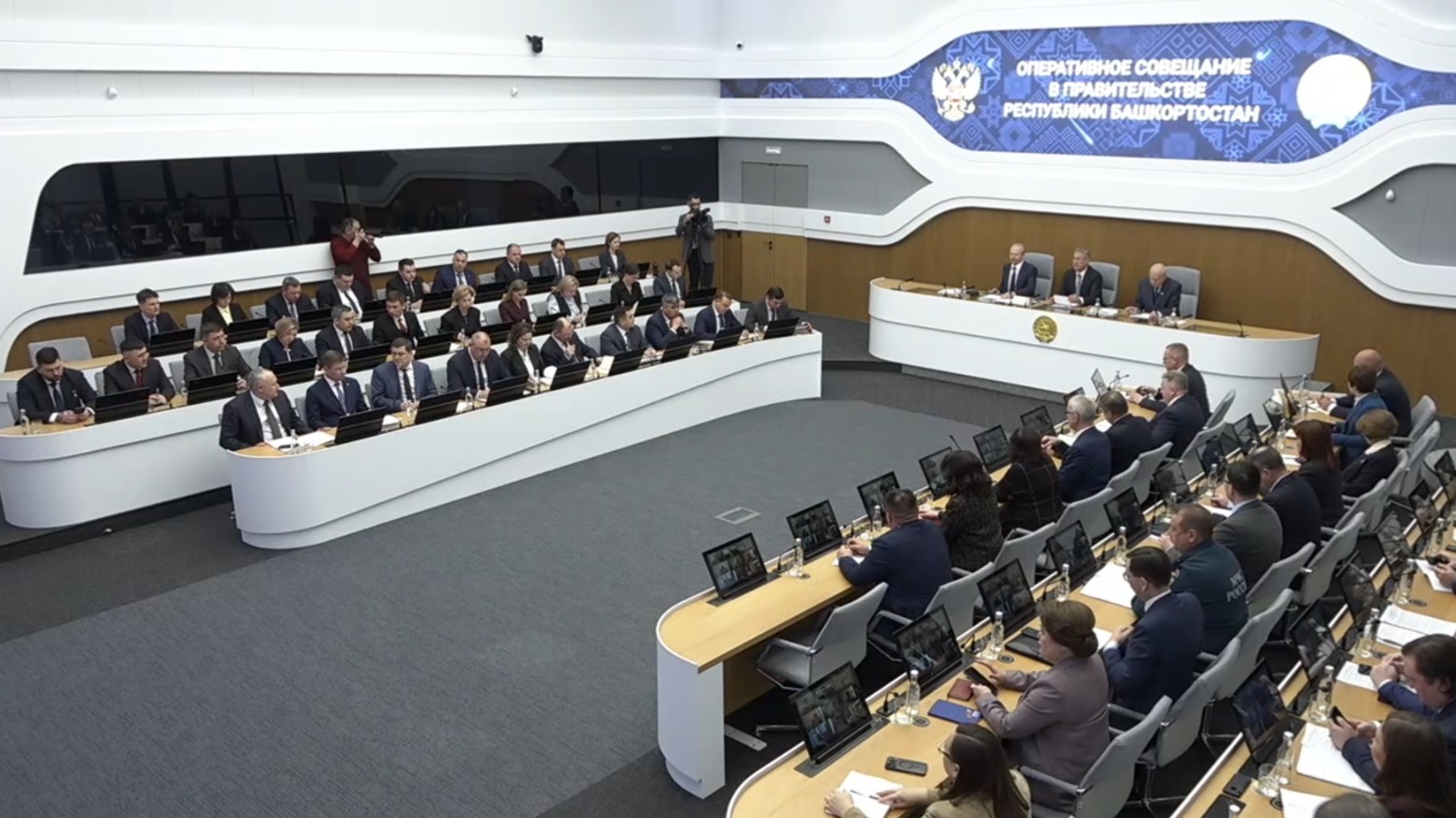 Хабиров — жителям Башкирии: «Сколько идёт СВО, столько и будем помогать»