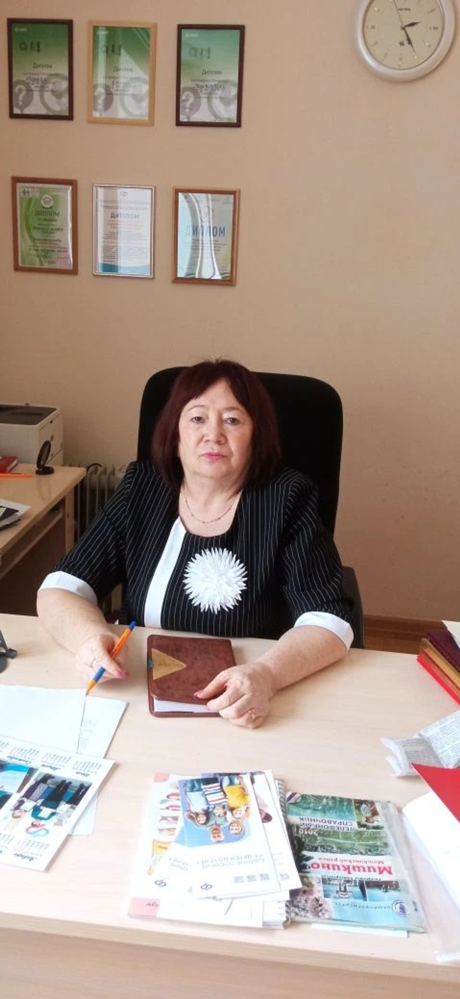 Консультант ОСФ по РБ в Мишкинском районе награждена   почётной грамотой