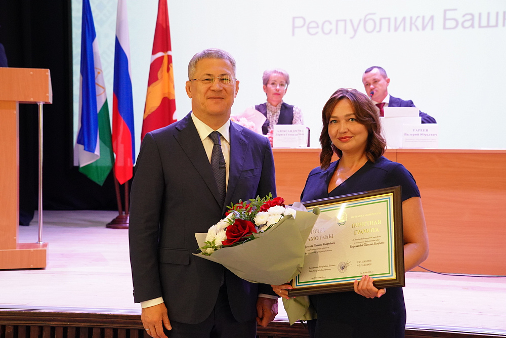 Главой администрации Мишкинского района избрали Ларису Александрову