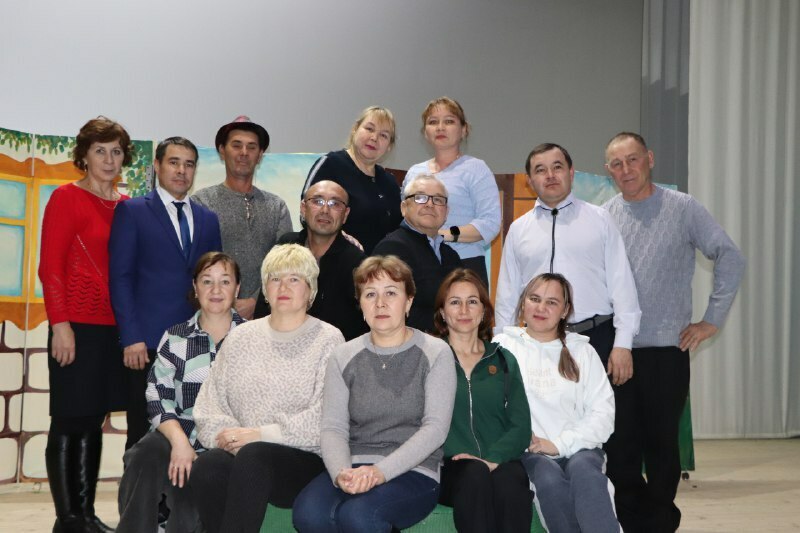 Дворец культуры - это не просто здание, это огромная и любящая семья