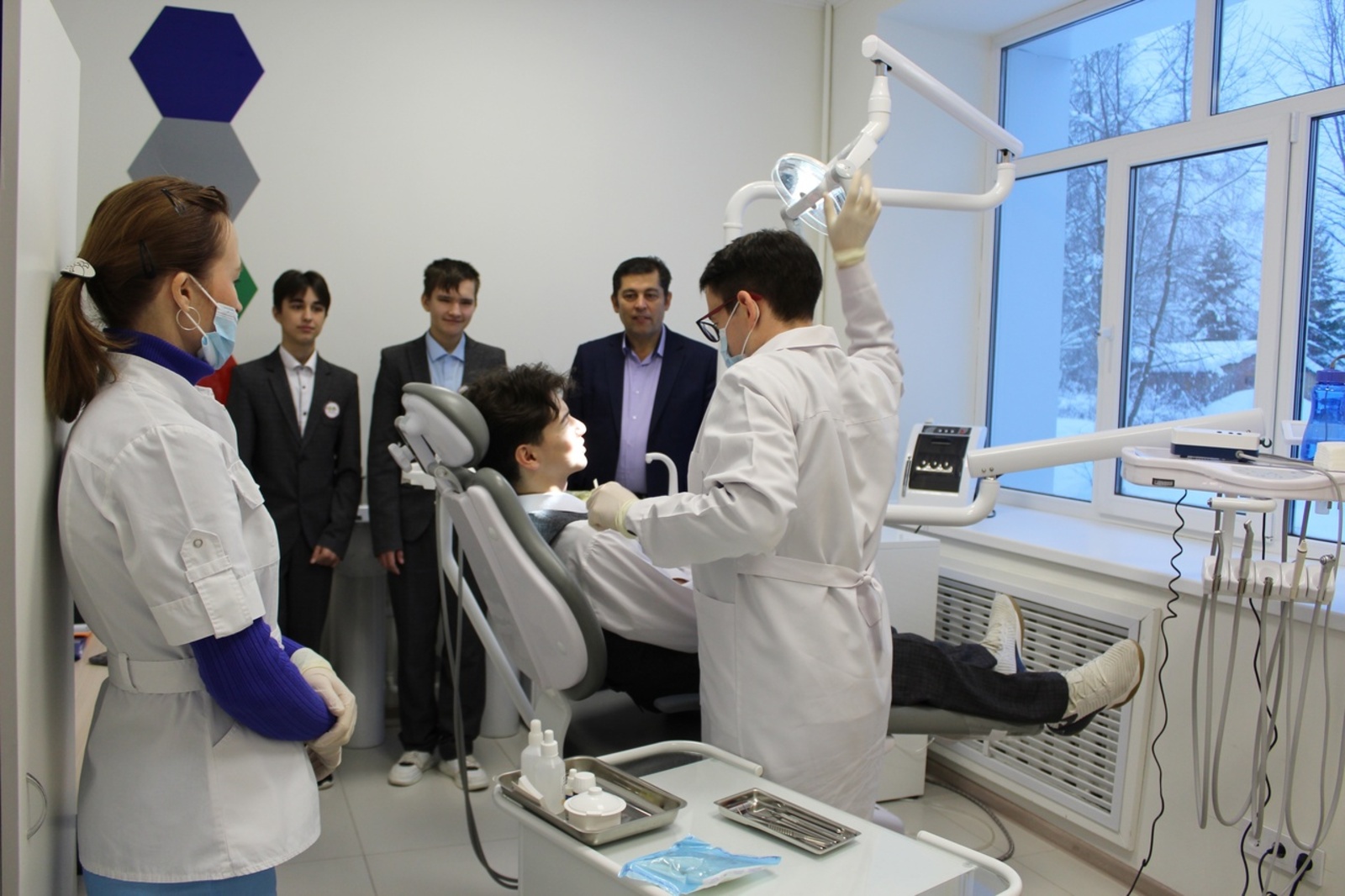 В МБОУ ПМШ № 2 села Мишкино открылся стоматологический кабинет