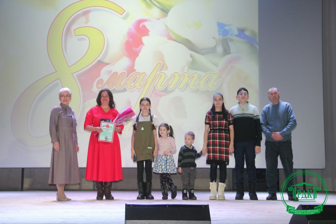 В РДК села Мишкино прошел праздничный концерт