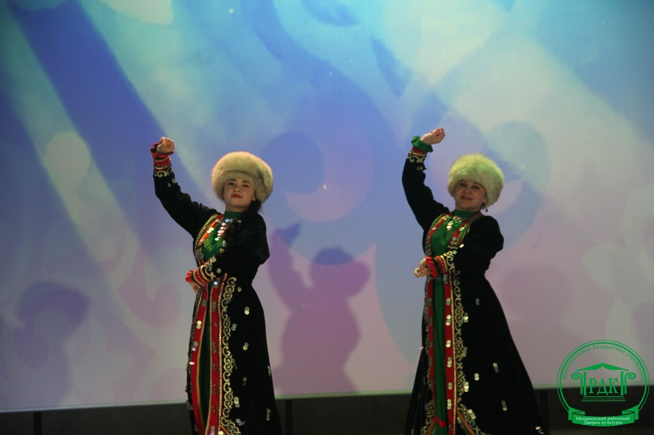 В РДК села Мишкино прошел праздничный концерт