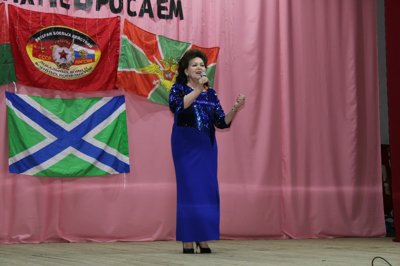 В деревне Тынбаево прошёл благотворительный концерт в поддержку бойцов СВО