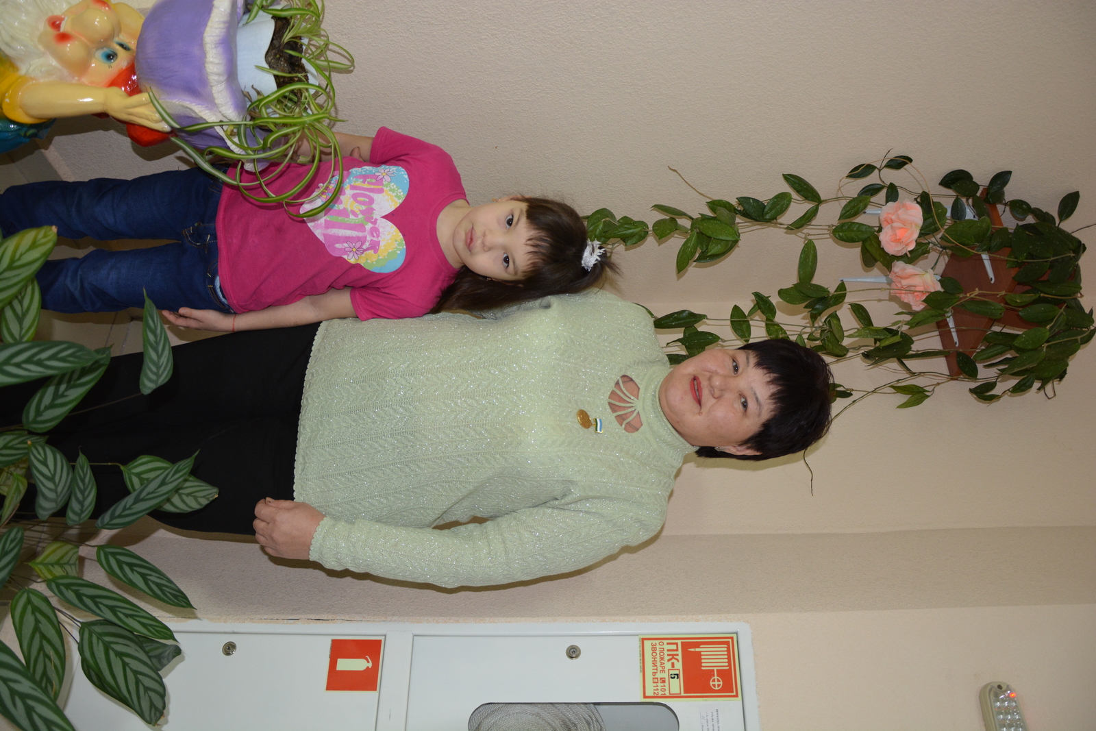 Марине Аспаевой вручена медаль «Материнская слава»