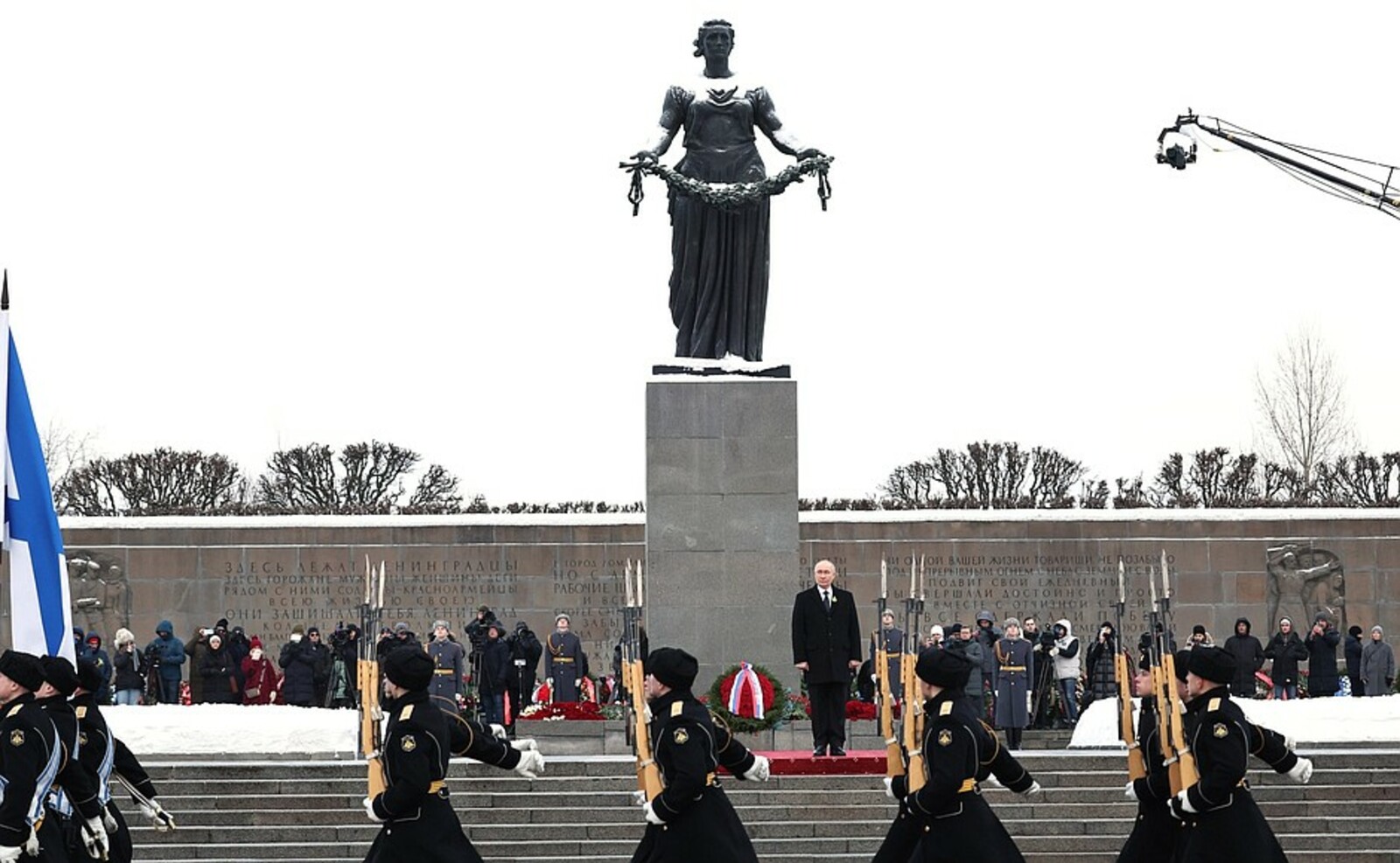 В. Путин на мероприятиях, посвящённых 82-й годовщине освобождения Ленинграда