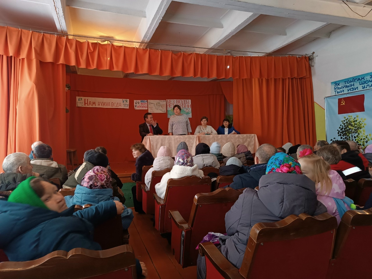 Иликовцы благоустраивают свой населенный пункт