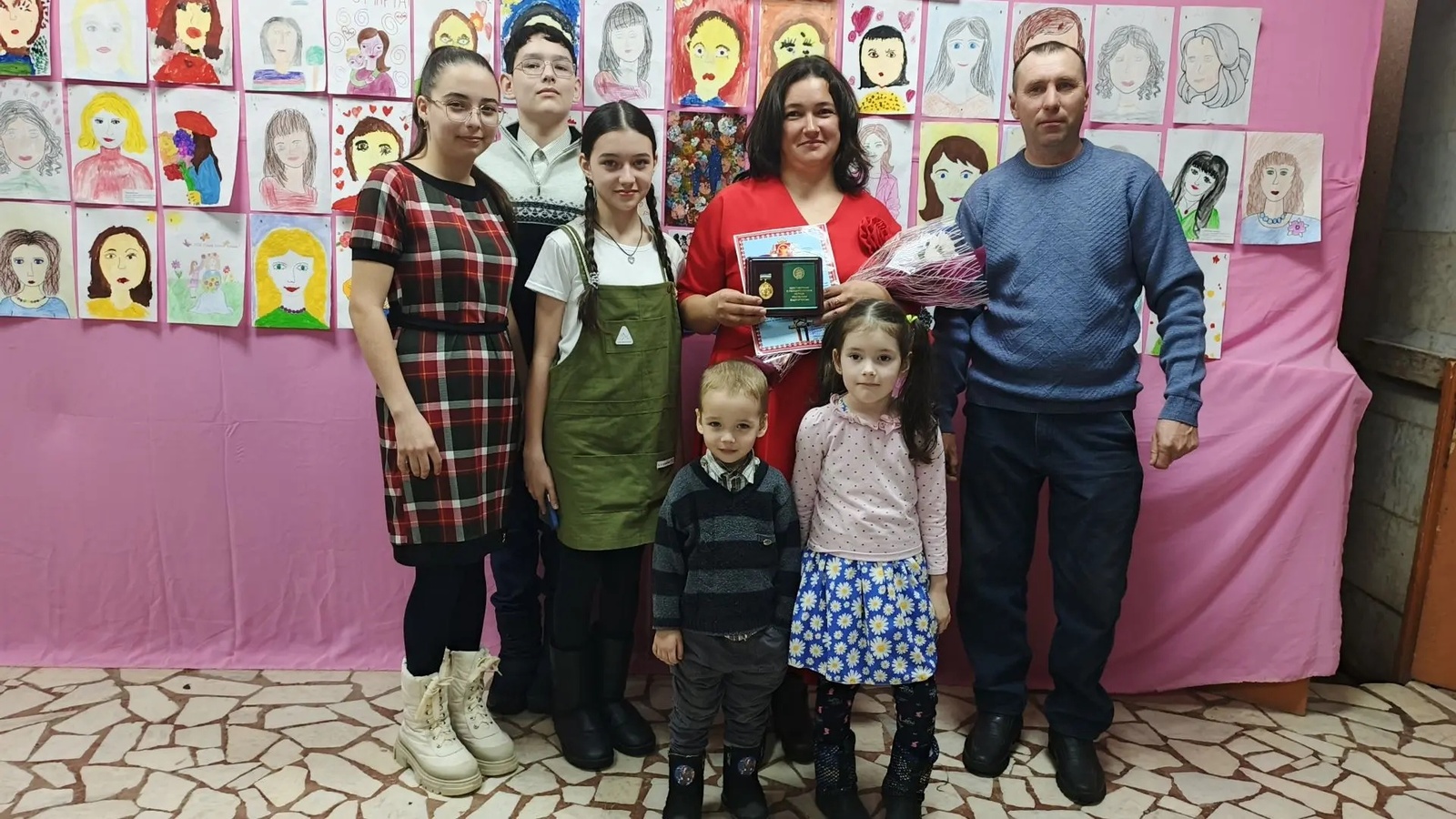 Семья Бикташевых из д.Большие Шады растят и воспитывают пятерых детей