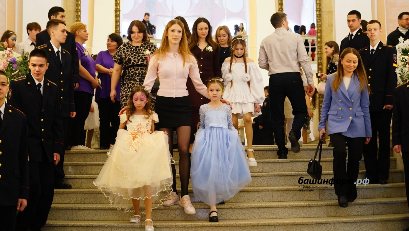 В Уфе прошёл седьмой «Бал маленьких принцесс»