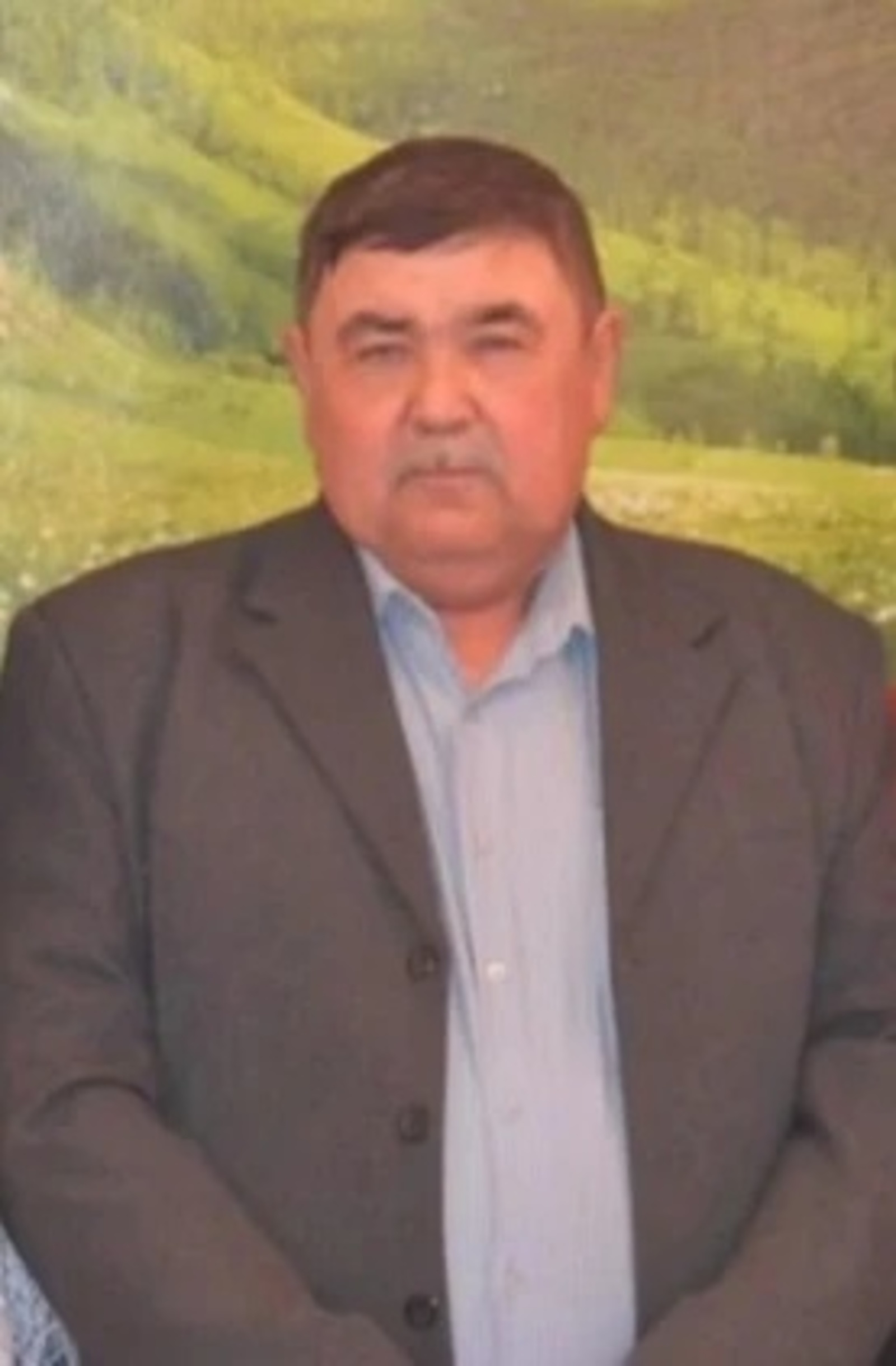 В.Мулюков из Мишкинского района  всегда готов помочь односельчанам