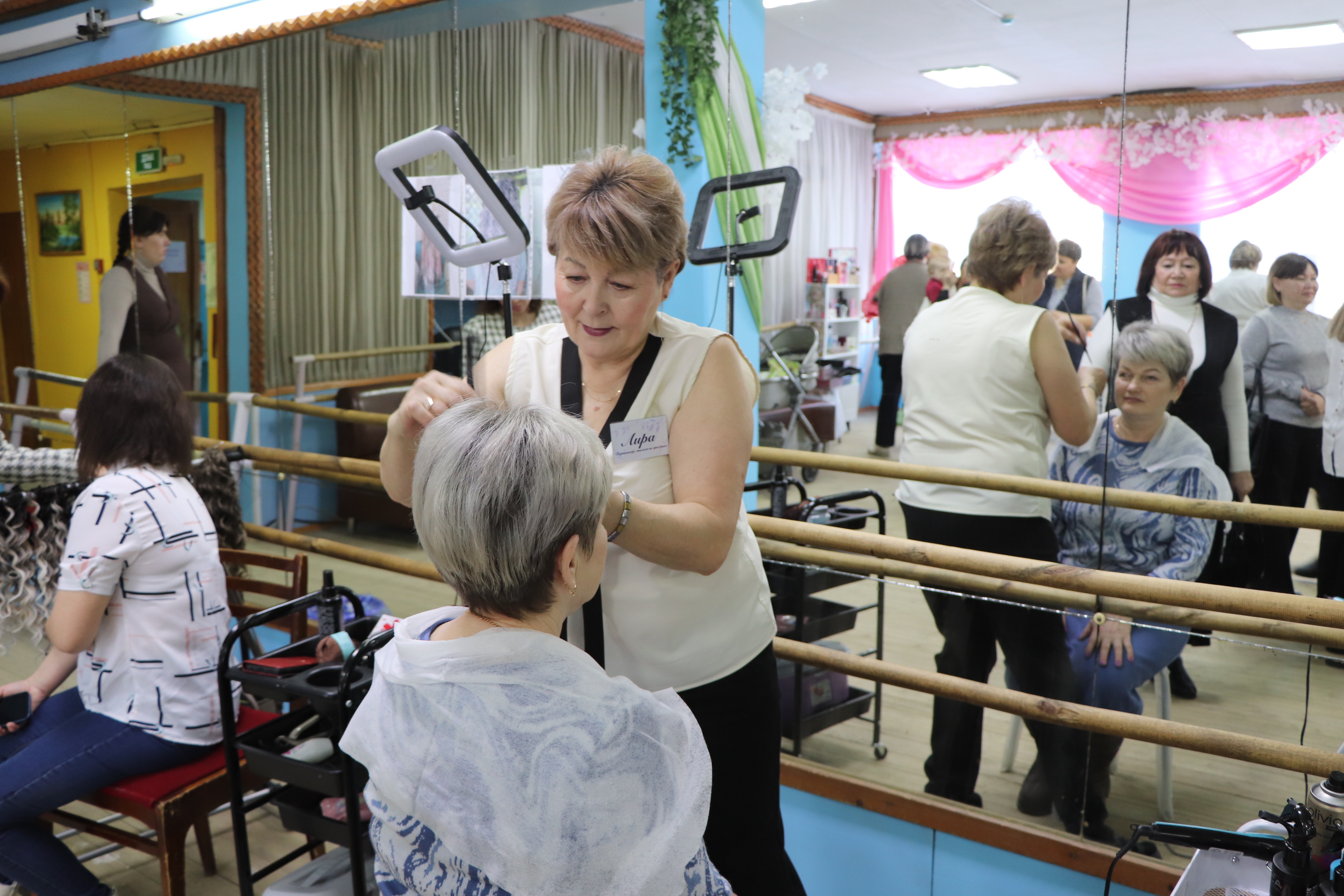 "Территория женского счастья" в  Мишкинском районе подарила замечательный день