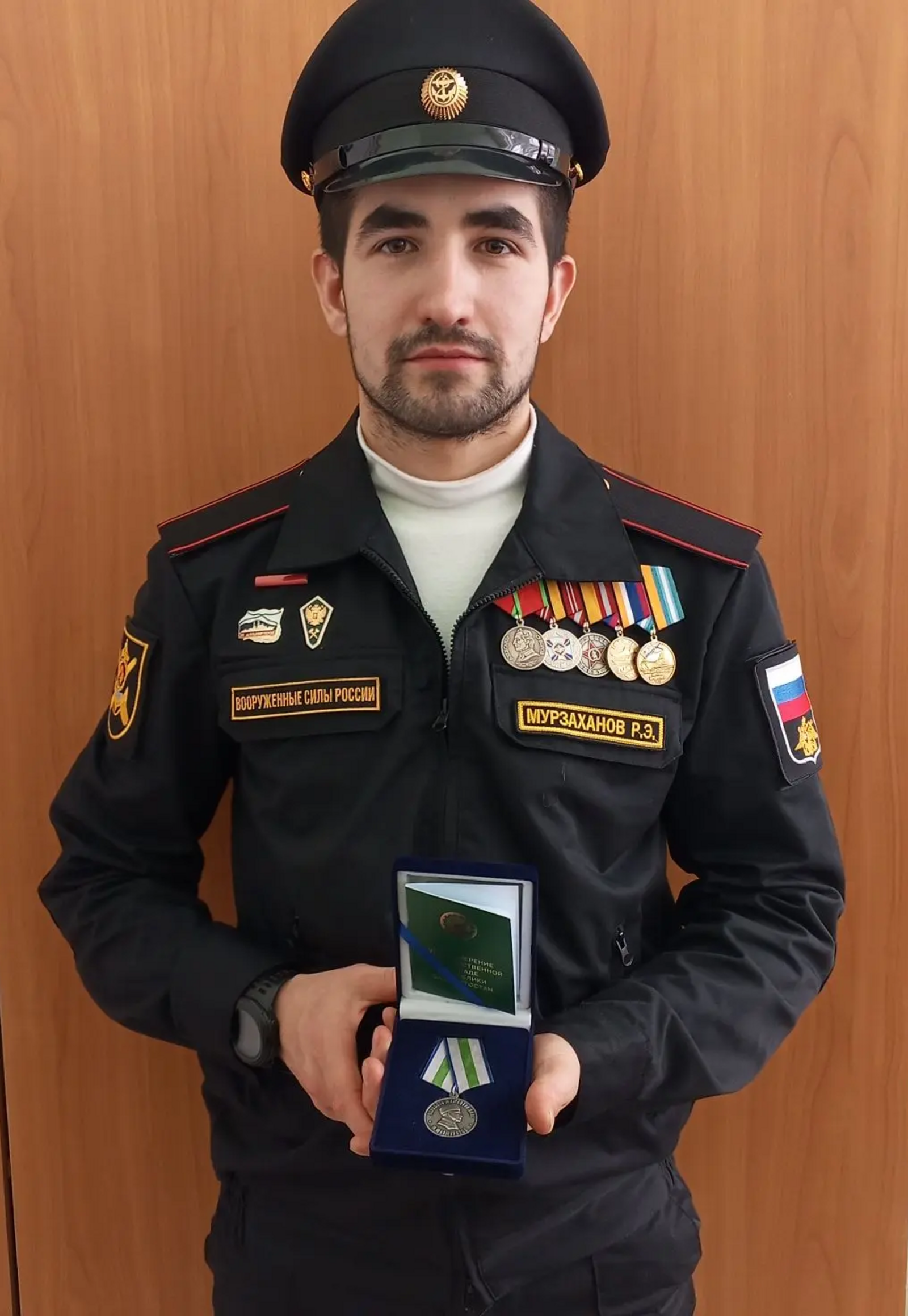 Р. Мурзаханов из Мишкинского района   награжден медалью генерала Шаймуратова