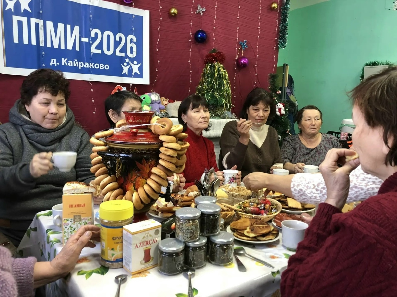 В Кайраковском СДК прошло мероприятие «Мы за чаем не скучаем»