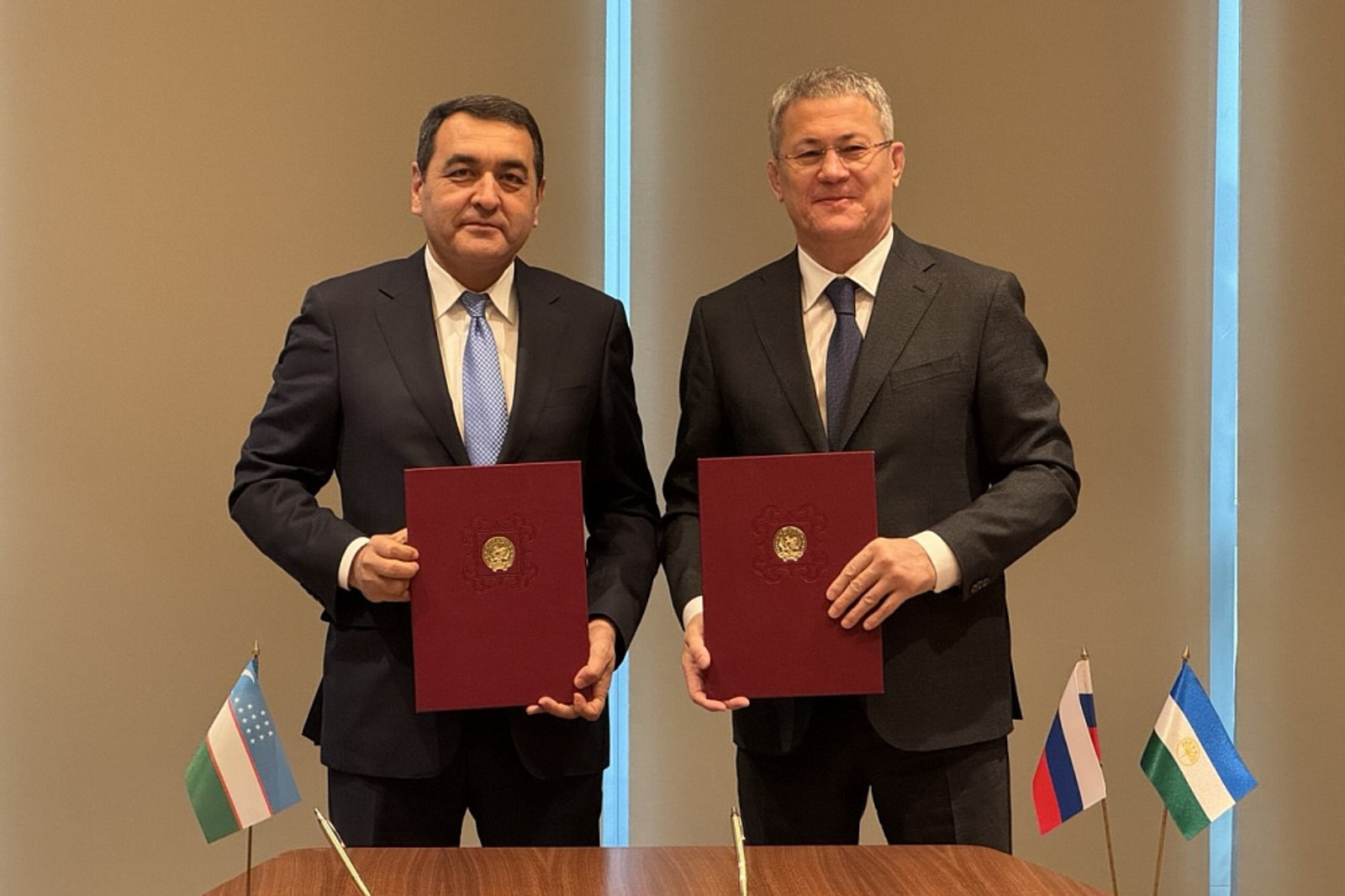 Р. Хабиров встретился с хокимами Ташкентской и Ферганской областей Узбекистана