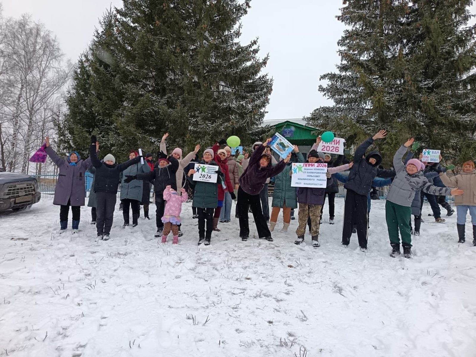 Иликовцы благоустраивают свой населенный пункт