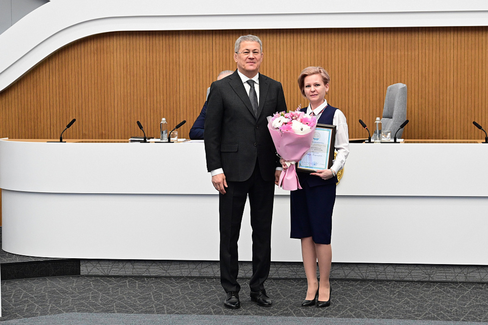 Сотрудник респ ЦЗН   Э. Опульскис отмечена благодарностью Главы Башкортостана