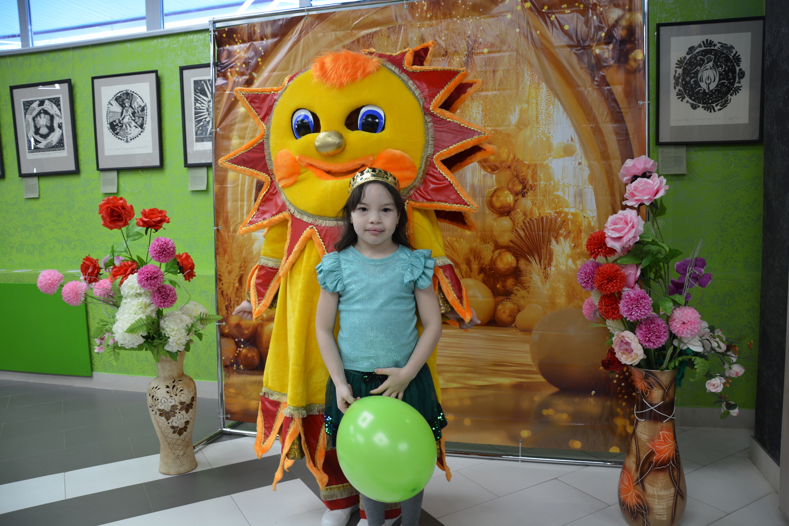 В Марийском ИКЦ состоялся бал маленьких принцесс и отважных рыцарей