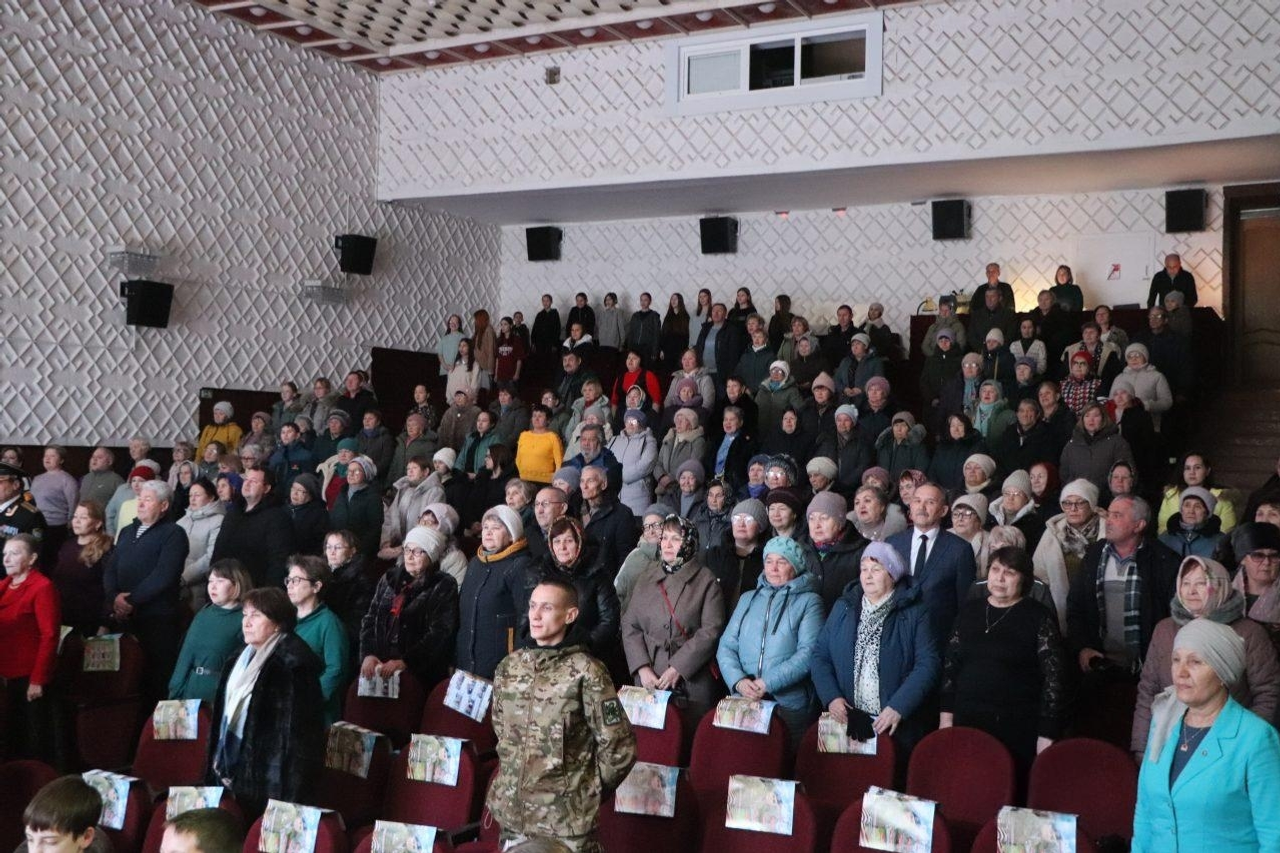 Гордимся нашей страной и её защитниками